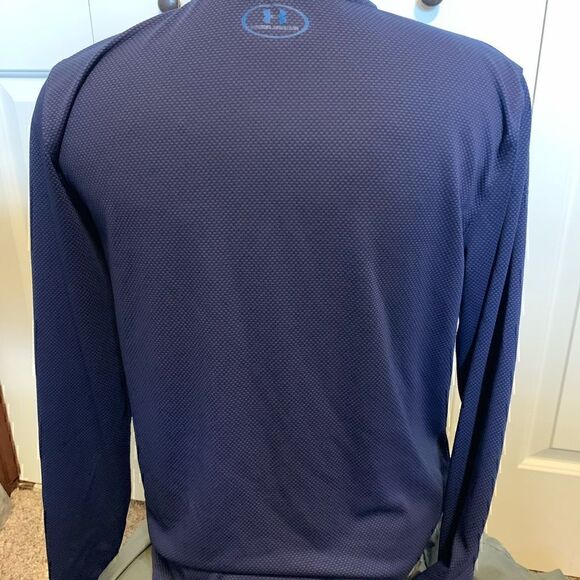Youth XL Blue Under Armour Pullover - Picture 2 of 5